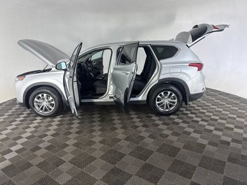 Used 2020 Hyundai Santa Fe SEL FWD image 9