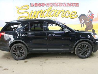 Used 2018 Ford Explorer XLT w/ XLT Appearance Package