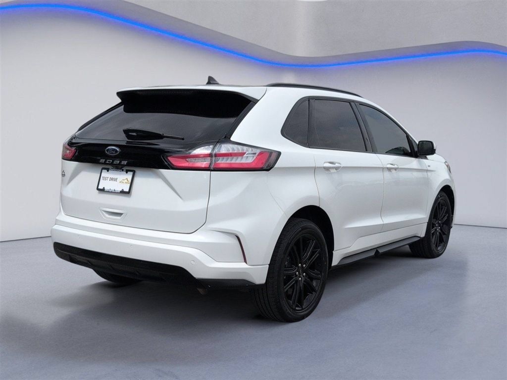 Used 2023 Ford Edge ST-Line AWD/4WD image 3