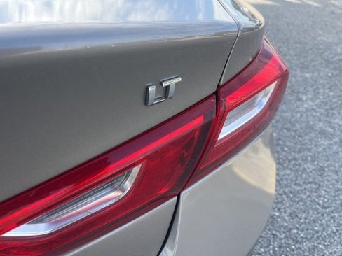 Used 2024 Chevrolet Malibu LT image 26