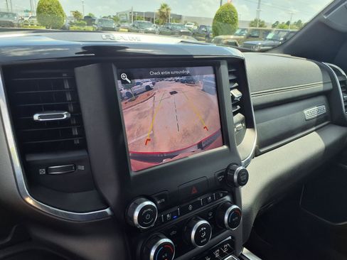 Used 2020 RAM 1500 Laramie w/ Sport Appearance Package AWD/4WD image 19