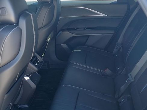 New 2026 Cadillac Lyriq Luxury w/ LPO, Floor Liner Package AWD/4WD image 20