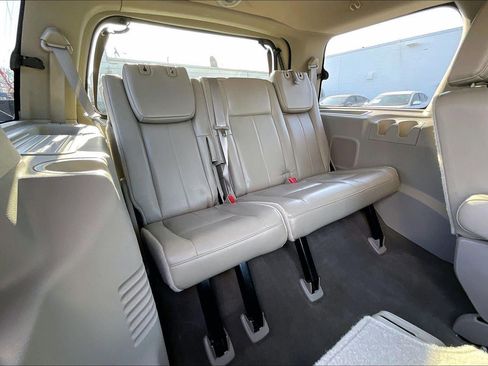 Used 2012 Ford Expedition Limited image 25
