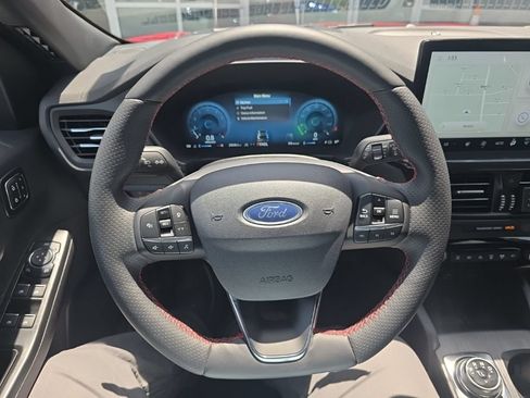 Used 2024 Ford Escape ST-Line Elite w/ Premium Technology Package AWD/4WD image 17