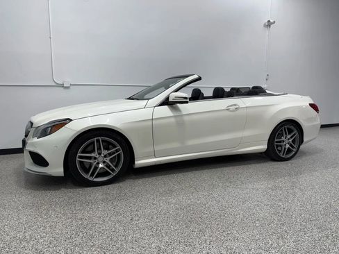 Used 2014 Mercedes-Benz E 550 Cabriolet image 2