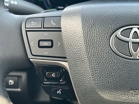 Used 2026 Toyota Camry XSE FWD image 20