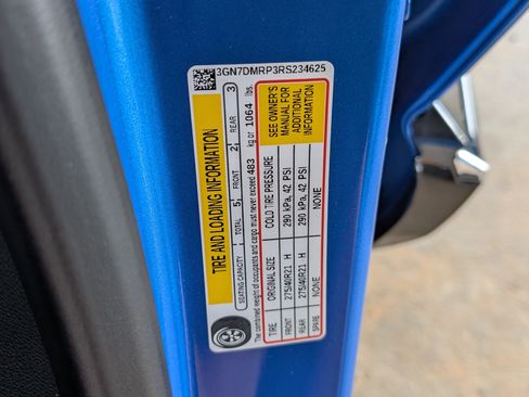 Used 2024 Chevrolet Equinox EV LT w/ Active Safety Package 3 FWD image 39