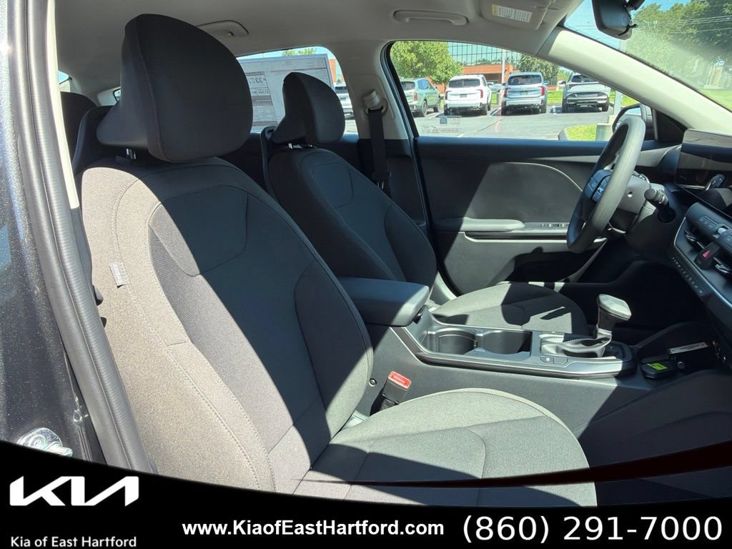 New 2026 Kia K4 FWD image 11