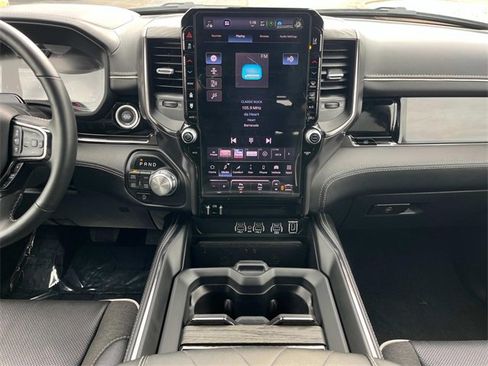 Used 2025 RAM 1500 Limited image 5