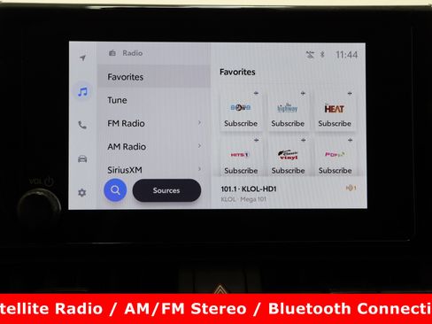 Used 2024 Toyota RAV4 XLE image 19