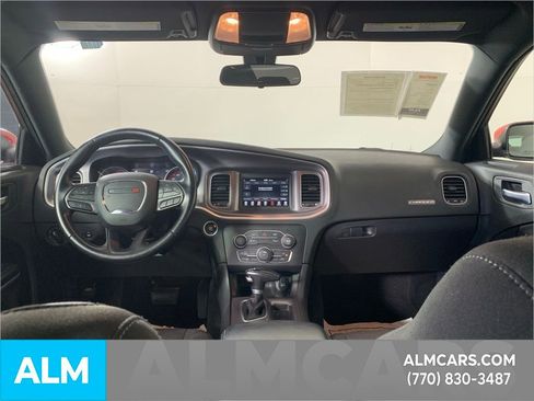 Used 2022 Dodge Charger SXT image 29