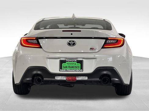New 2026 Toyota GR86 RWD image 4