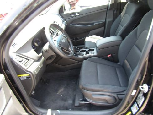 Used 2016 Hyundai Tucson SE w/ Option Group 12 AWD/4WD image 13