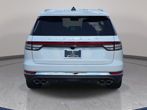 New 2026 Lincoln Aviator Reserve w/ Illumination Package RWD image 6
