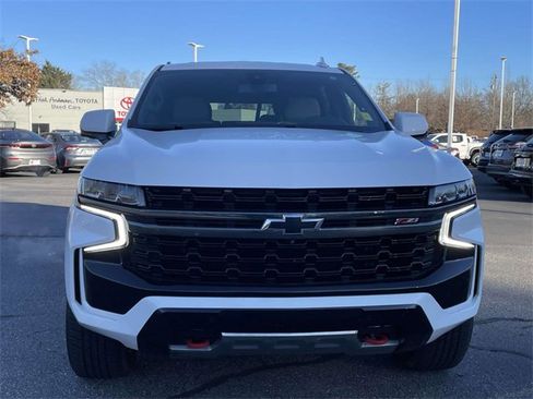 Used 2022 Chevrolet Tahoe Z71 w/ Z71 Off-Road Package image 8
