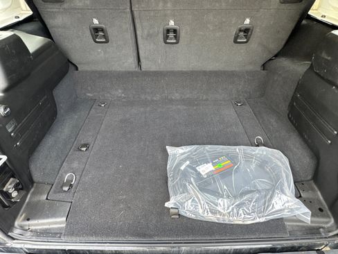 Used 2025 Jeep Wrangler Sahara w/ Safety Group image 18