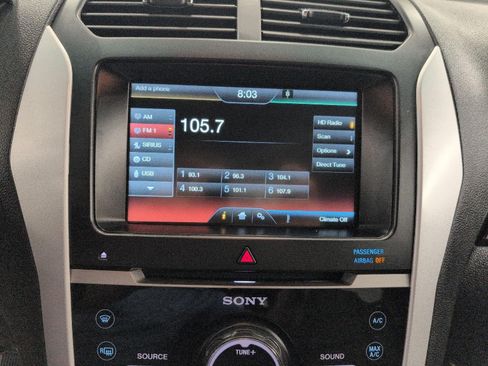Used 2015 Ford Explorer Limited w/ Equipment Group 301A AWD/4WD image 7