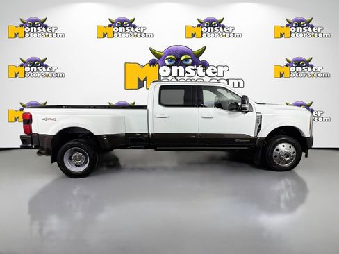 Used 2025 Ford F450 King Ranch w/ Camper Package image 4