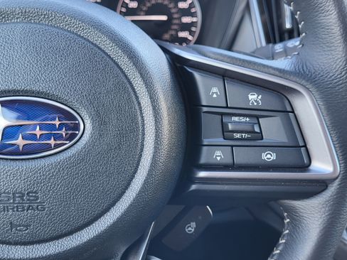 Certified 2025 Subaru Outback Limited image 27