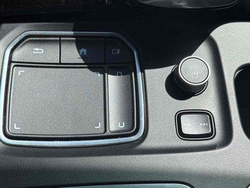 Used 2024 Acura MDX SH-AWD w/ Advance Package image 37