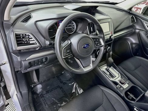 Used 2020 Subaru Forester Premium AWD/4WD image 18