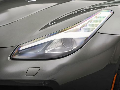 Used 2018 Ferrari GTC4Lusso V12 image 31