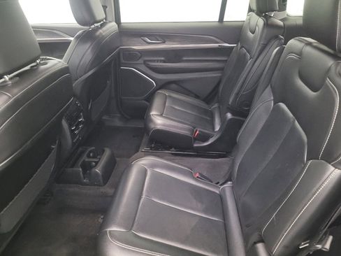 Used 2021 Jeep Grand Cherokee L Limited image 18