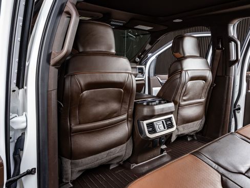 Used 2023 Ford F250 King Ranch w/ Chrome Package image 34