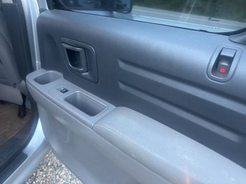 Used 2010 Honda Ridgeline RT image 9