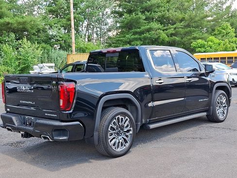 Certified 2023 GMC Sierra 1500 Denali Ultimate AWD/4WD image 6