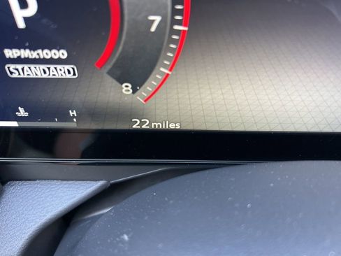 New 2026 Nissan Kicks SR FWD image 24