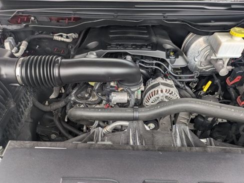Used 2019 RAM 1500 Limited AWD/4WD image 23