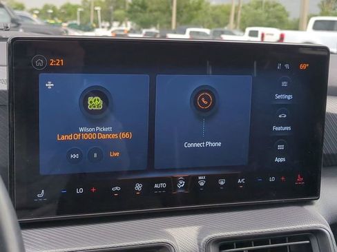 Used 2025 Ford Mustang Convertible image 16