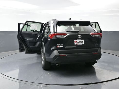 Used 2025 Toyota RAV4 LE image 56