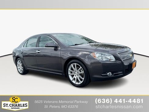 Used 2010 Chevrolet Malibu LTZ image 1