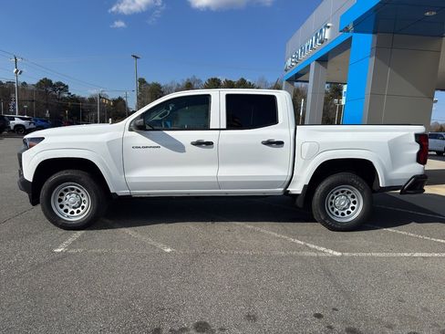 New 2026 Chevrolet Colorado W/T image 3
