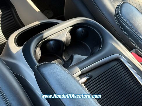 Used 2023 Chrysler Pacifica Touring-L FWD image 22