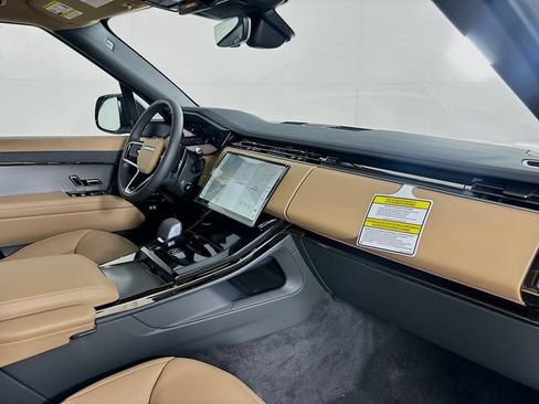 New 2026 Land Rover Range Rover Sport SE AWD/4WD image 27