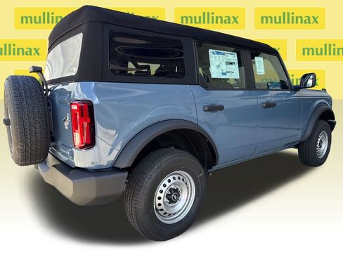 New 2025 Ford Bronco 4-Door image 14