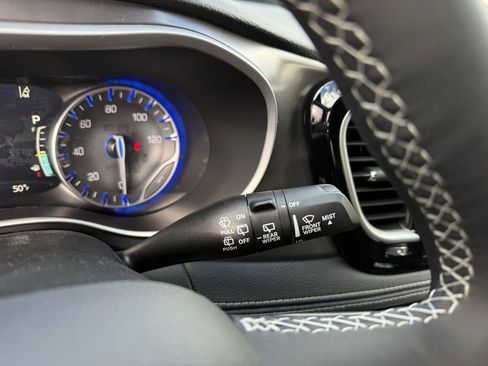 New 2026 Chrysler Pacifica Select image 29