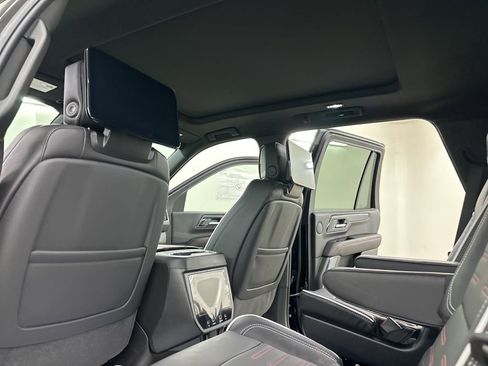 New 2026 GMC Yukon AT4 Ultimate image 26