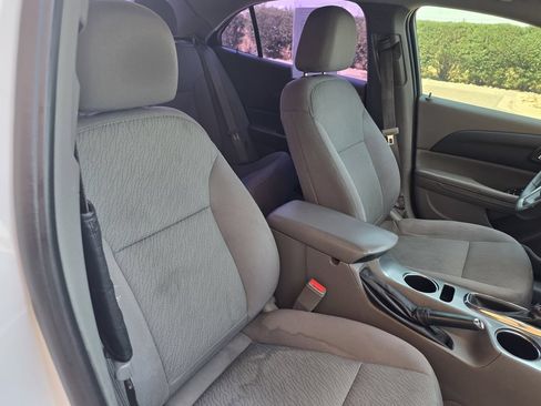 Used 2015 Chevrolet Malibu LS FWD image 20