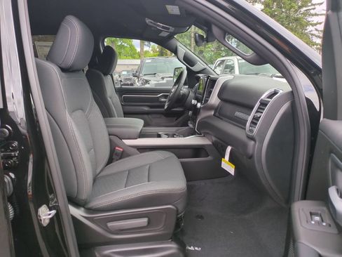 New 2026 RAM 1500 Big Horn AWD/4WD image 16