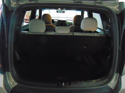 Used 2015 Kia Soul FWD image 7