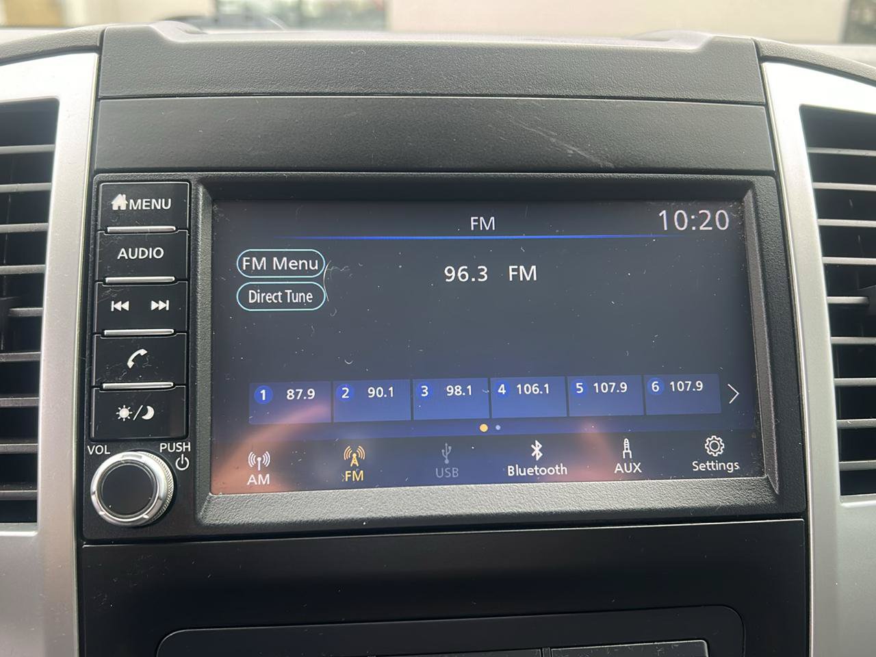 Used 2019 Nissan Frontier SV AWD/4WD image 16