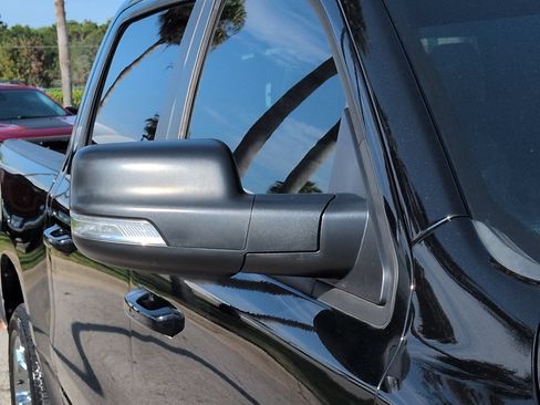 Used 2022 RAM 1500 Big Horn AWD/4WD image 11