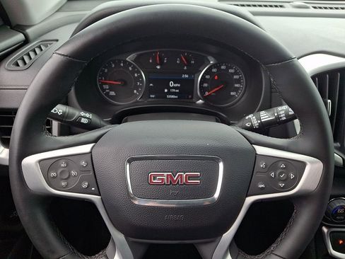 Certified 2024 GMC Terrain SLT FWD image 20