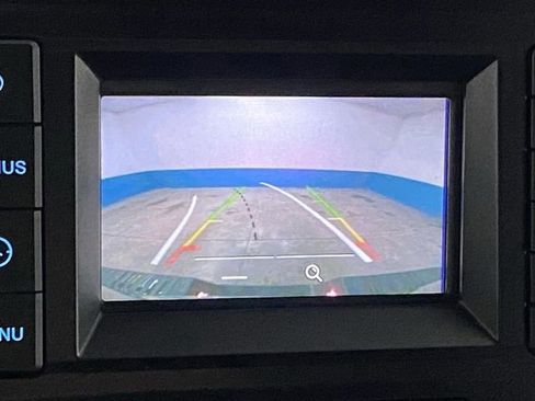 Used 2017 Ford F150 XLT w/ Trailer Tow Package image 8