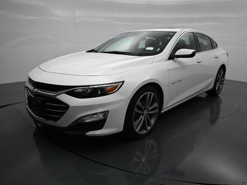 Used 2023 Chevrolet Malibu LT FWD image 9