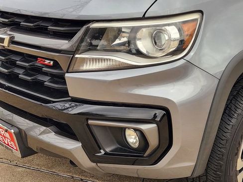 Used 2021 Chevrolet Colorado Z71 RWD image 6